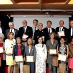 Trao tặng Kỷ niệm chương vì sức khỏe nhân dân cho các chuyên gia và cán bộ y tế Pháp