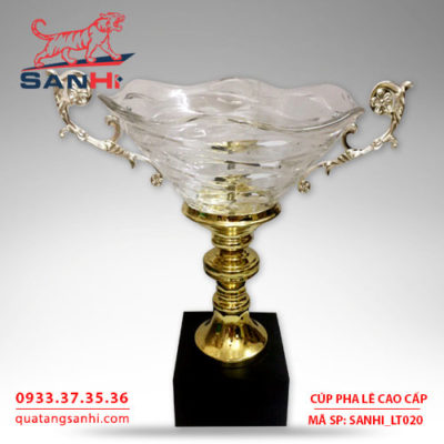 Cúp pha lê tô quai thân vàng cao cấp SanHi-LT020